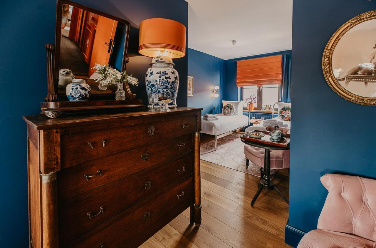 Boutique Hotel Zeeuws-Meisje Зирикзе Экстерьер фото