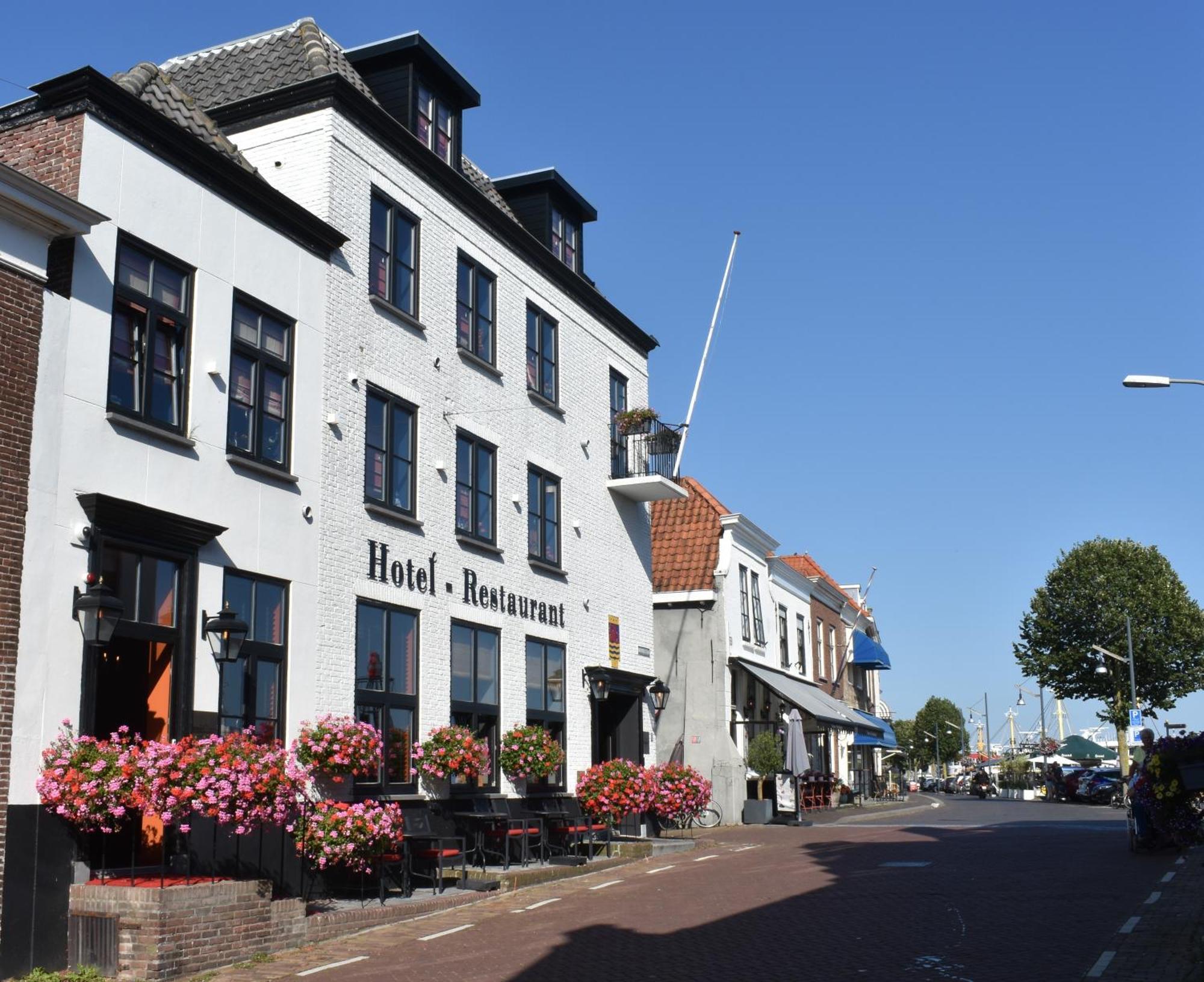 Boutique Hotel Zeeuws-Meisje Зирикзе Экстерьер фото