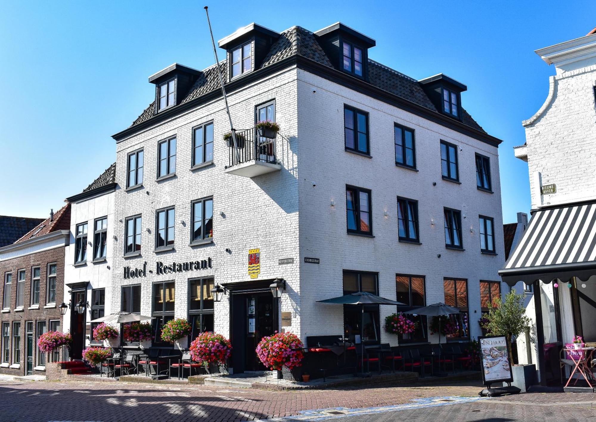 Boutique Hotel Zeeuws-Meisje Зирикзе Экстерьер фото